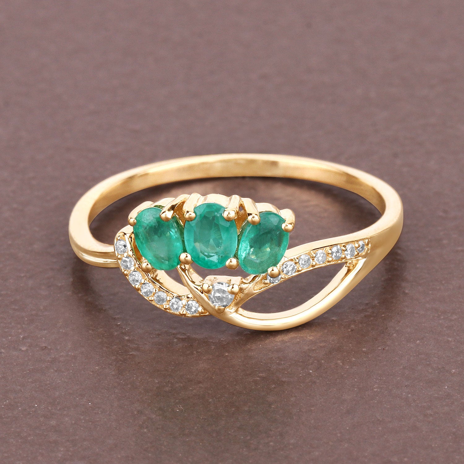 0.50 Carat Genuine Zambian Emerald and White Diamond 14K Yellow Gold Ring