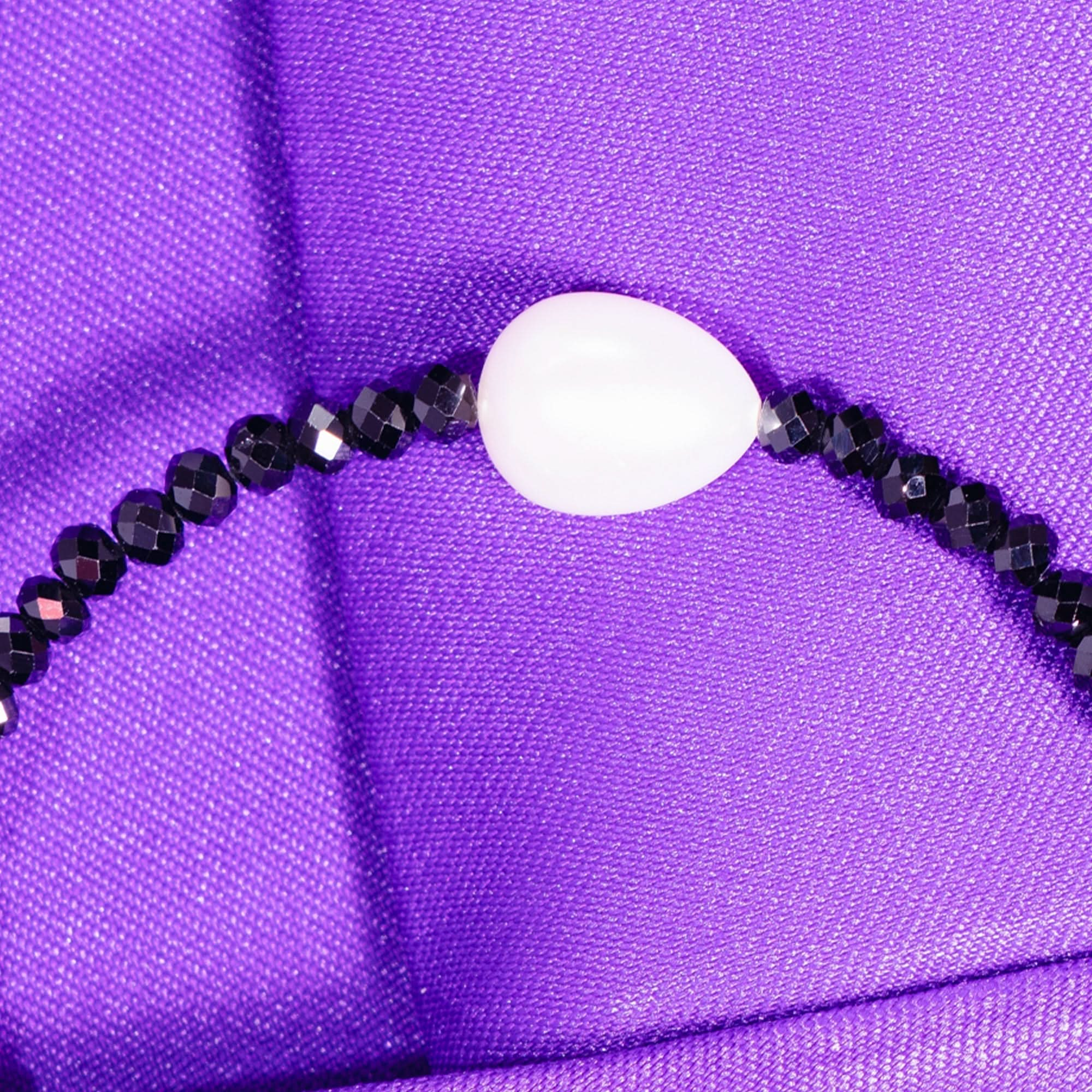 14k Black Spinel White Freshwater Pearl Bracelet