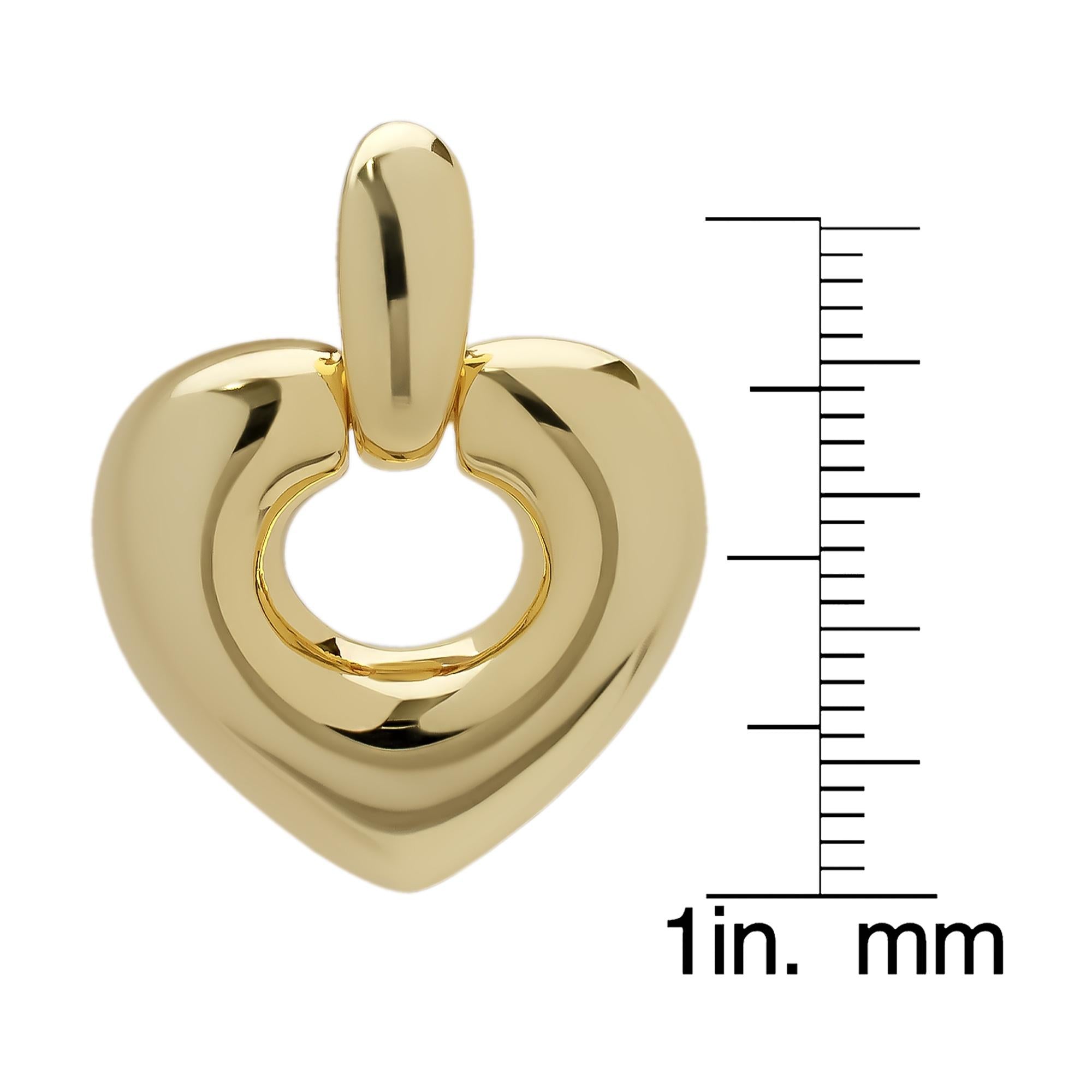 Chic Jewelry 4U - Gold Plated Heart Stud Earrings