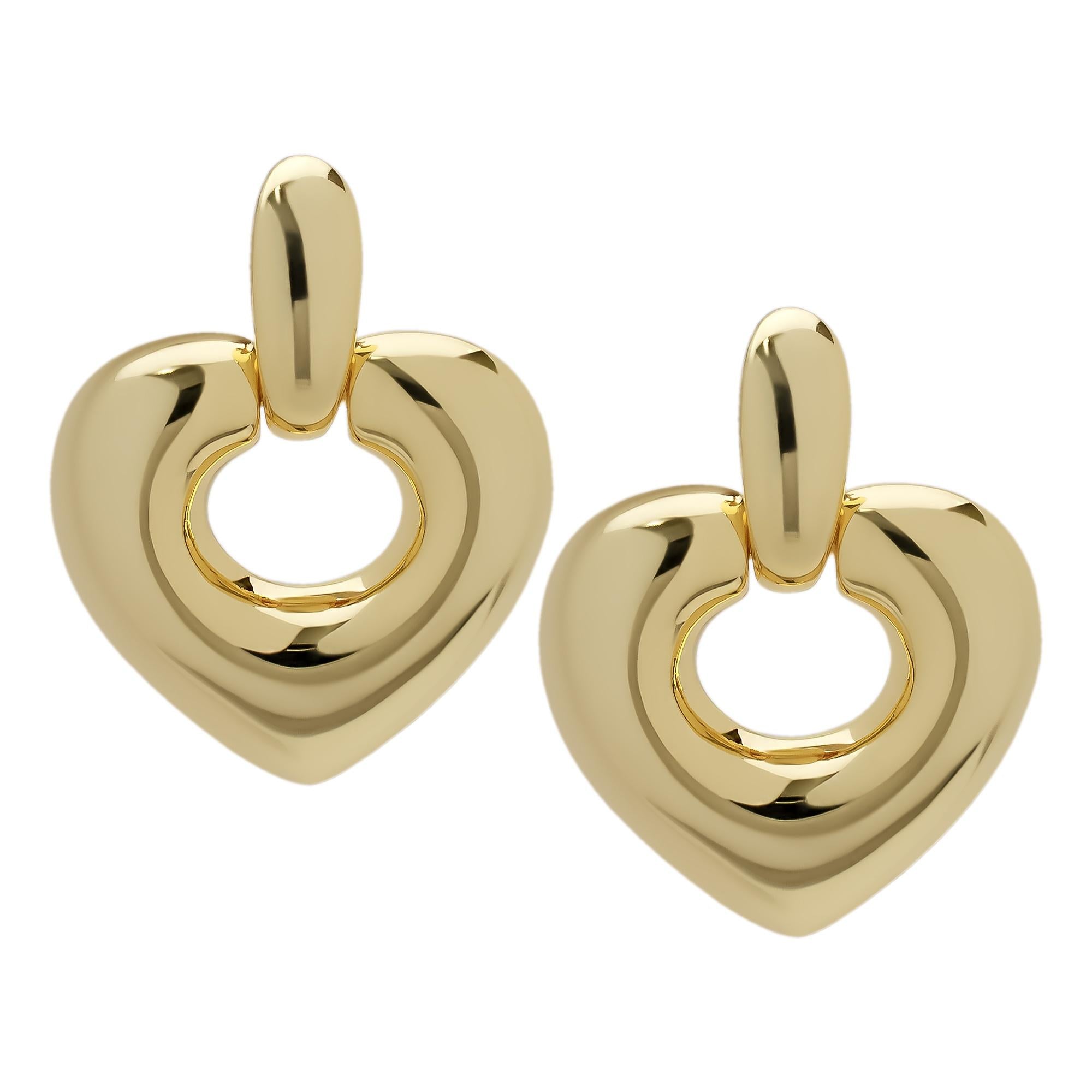 Chic Jewelry 4U - Gold Plated Heart Stud Earrings