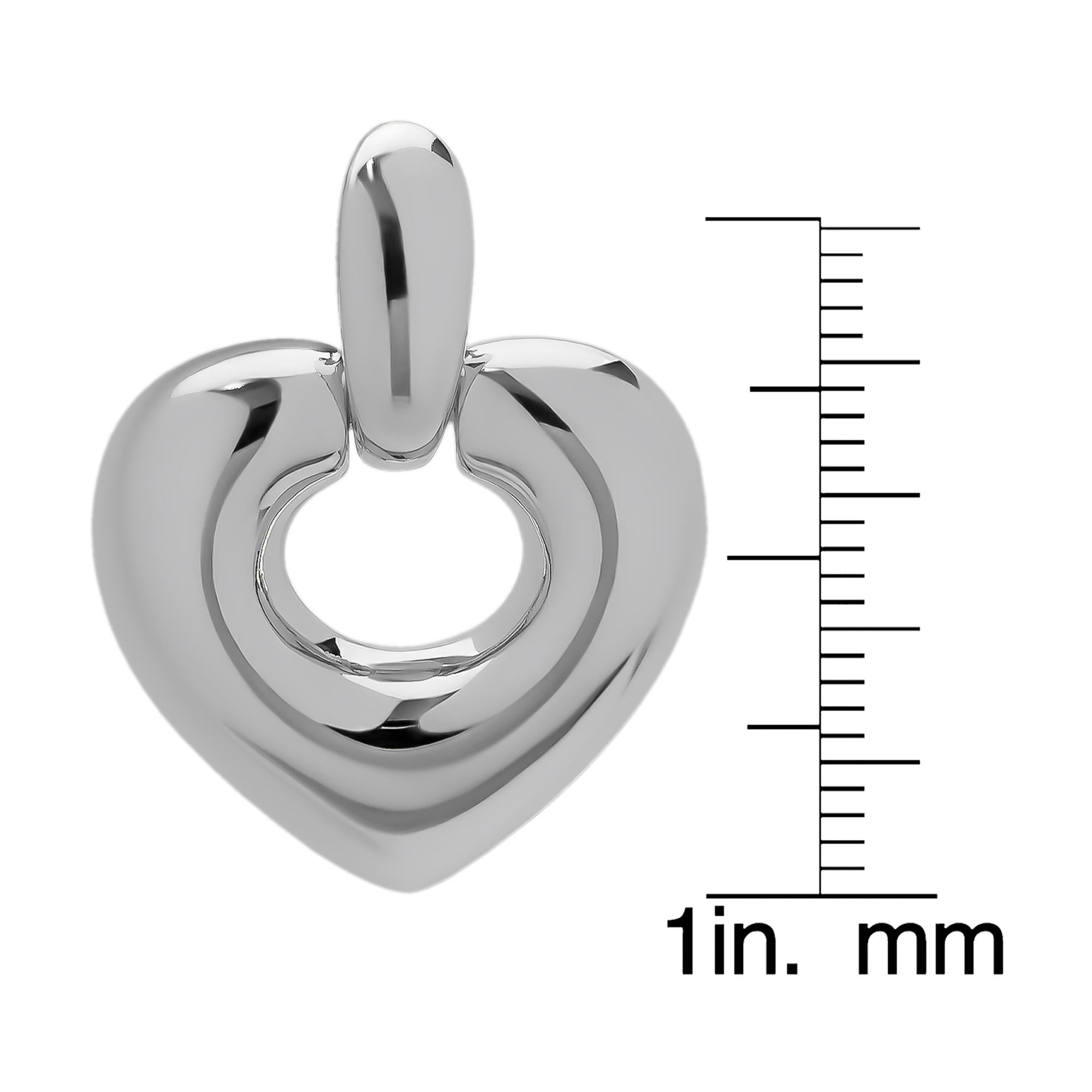 Chic Jewelry 4U - Silver Plated Heart Stud Earrings